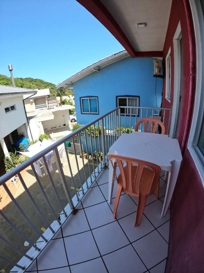 Hotel Morada Da Marta Guarda do Embaú Esterno foto